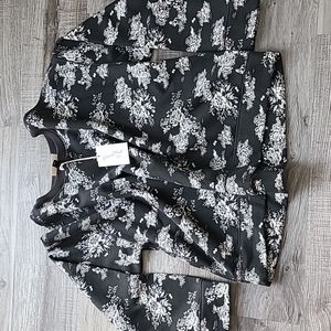 NWT flowered sweatshirt